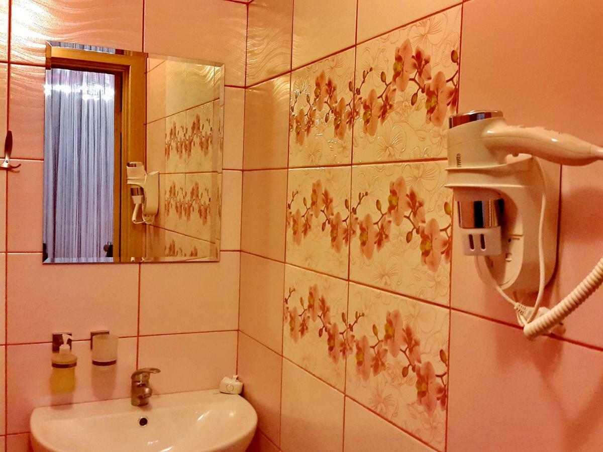 Apartlux Chernigov ภายนอก รูปภาพ